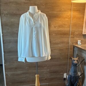 Elegant White Button-Up Blouse